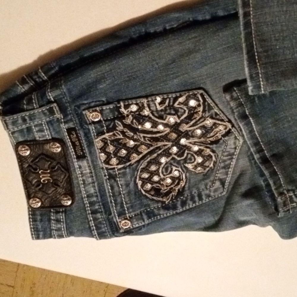 Miss me waist 30 inseam 29